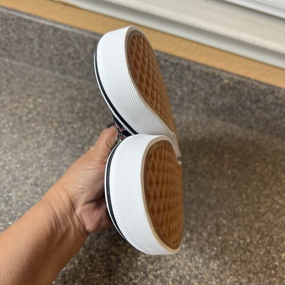 VANS Off The Wall Canvas Sneaker Shoes Womens Sz 8 Low Top Slip On Floral Casual - Picture 7 of 11